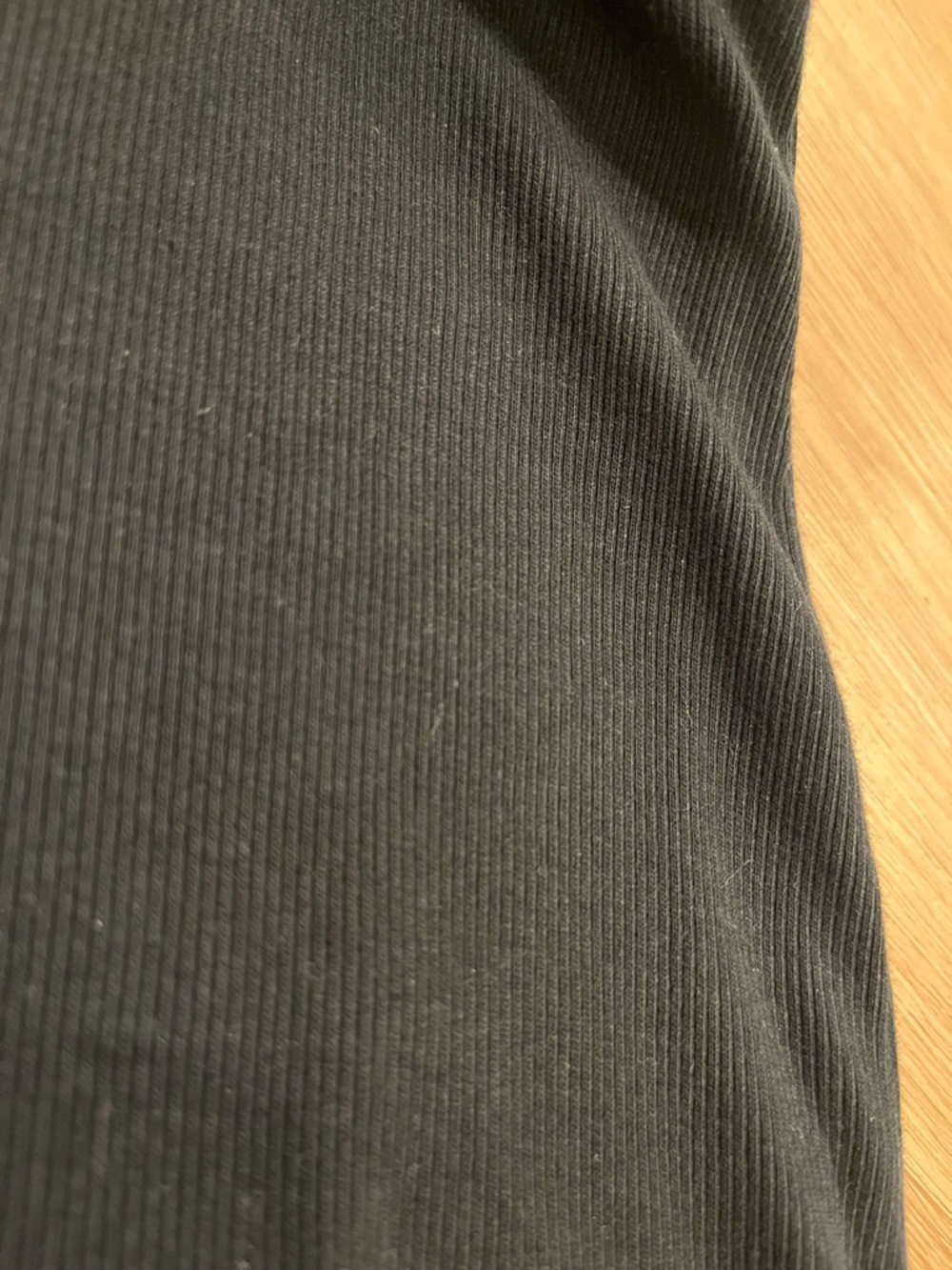 Zara Black Ribbed Tank Top - Picture 3 of 4